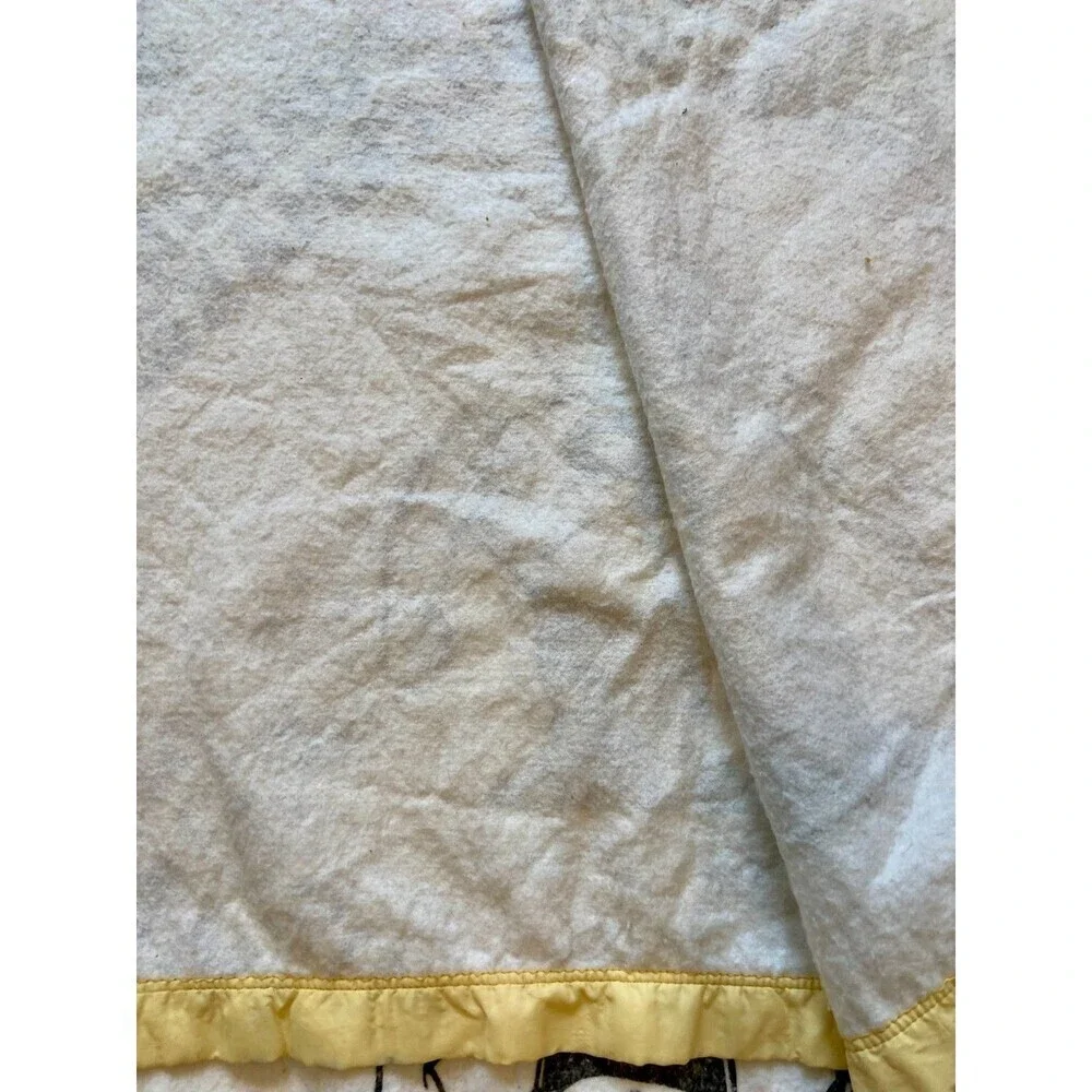 VTG Purdue Throw Blanket Boilermakers Pete Mascot Wool Tapestry Satin Trim Silky